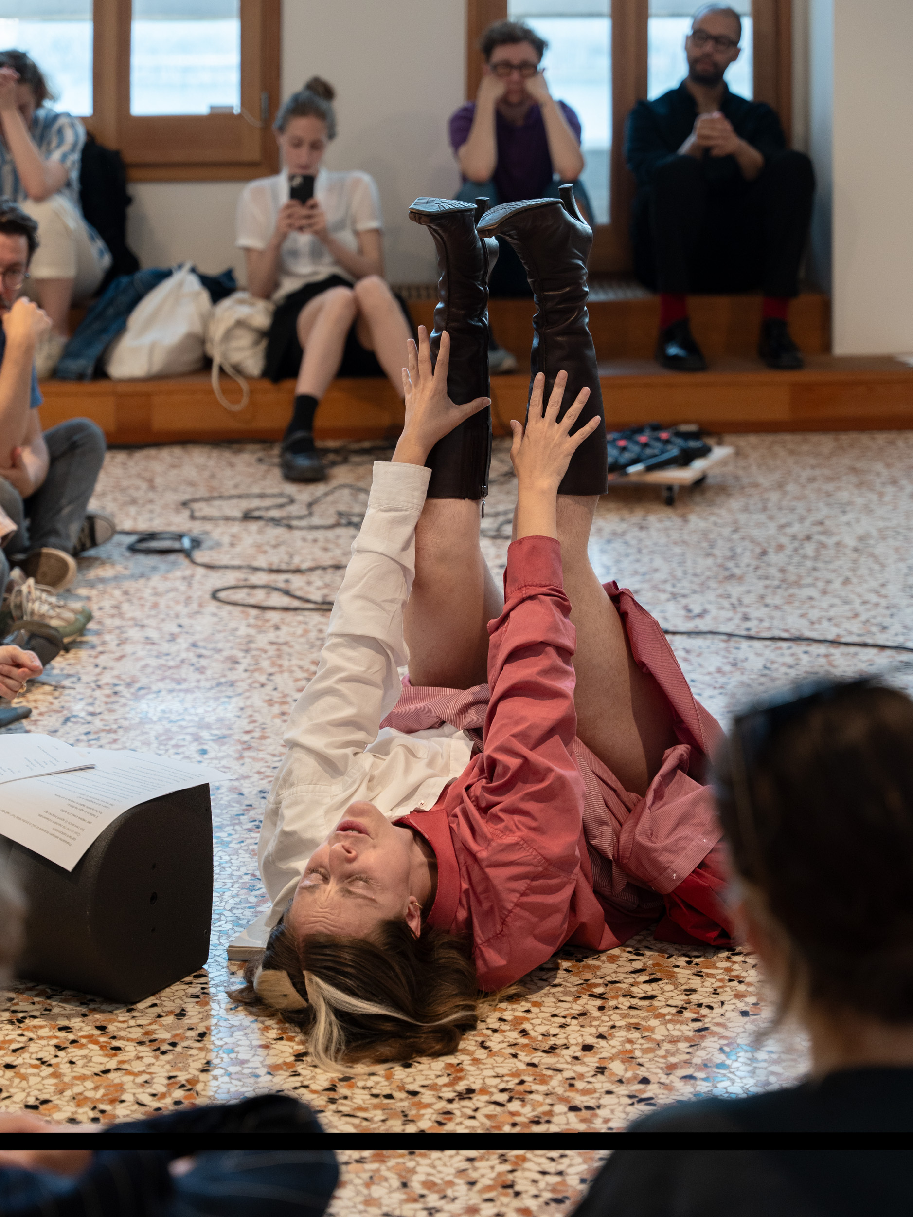 Veza Fernandez con Sandra Cane, Chantal, Il Fantasma di Pepper, Day 1, a cura di Edoardo Lazzari, Scuola Piccola Zattere, 2025. Ph. Giacomo Bianco