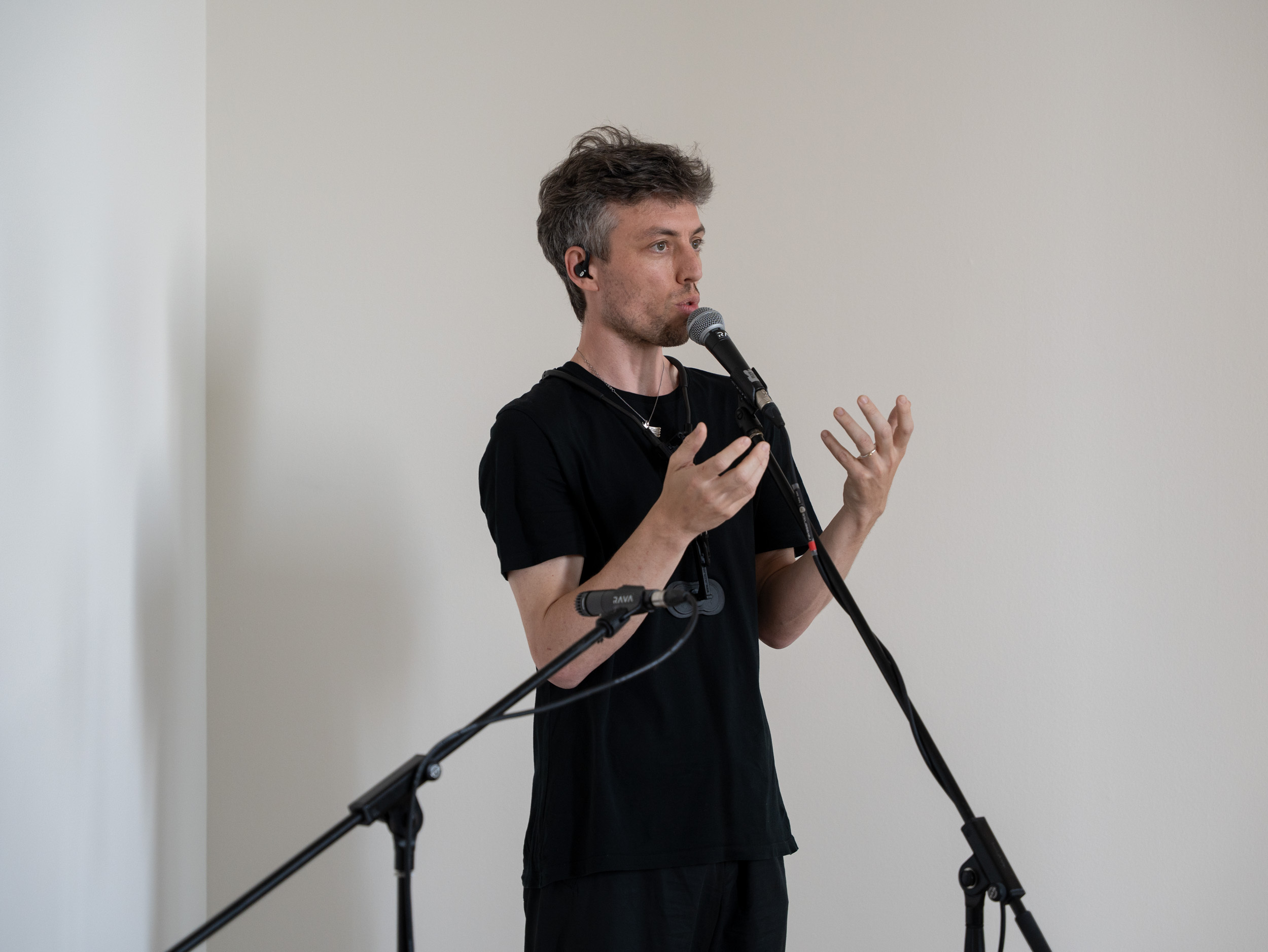 Jacopo Giacomoni, E' solo un lungo tramonto, Il Fantasma di Pepper, Day 2, a cura di Edoardo Lazzari, Scuola Piccola Zattere, 2025. Ph. Giacomo Bianco